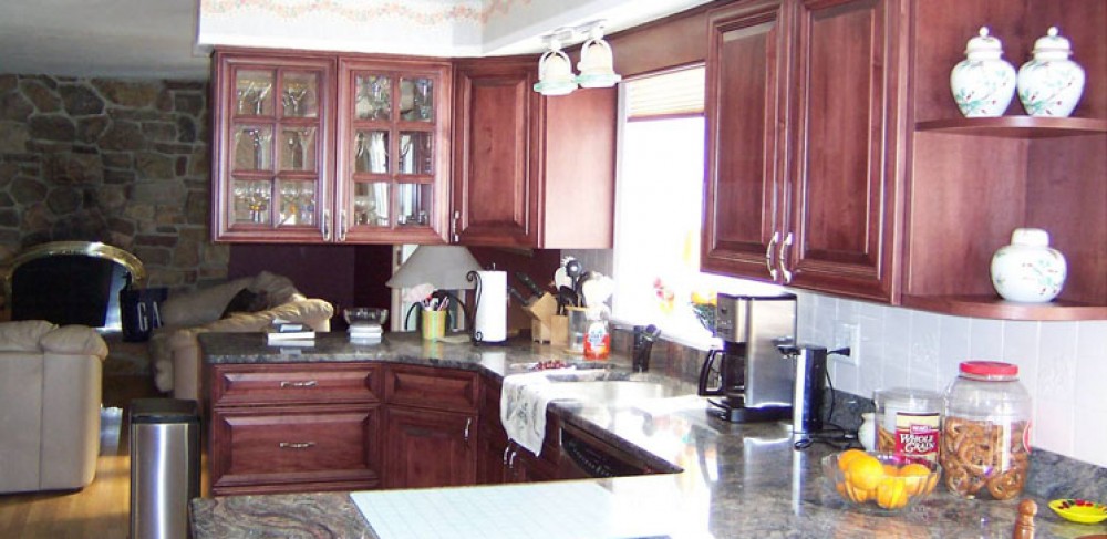 Photo By Your Remodeling Guys. Kitchen Refacing