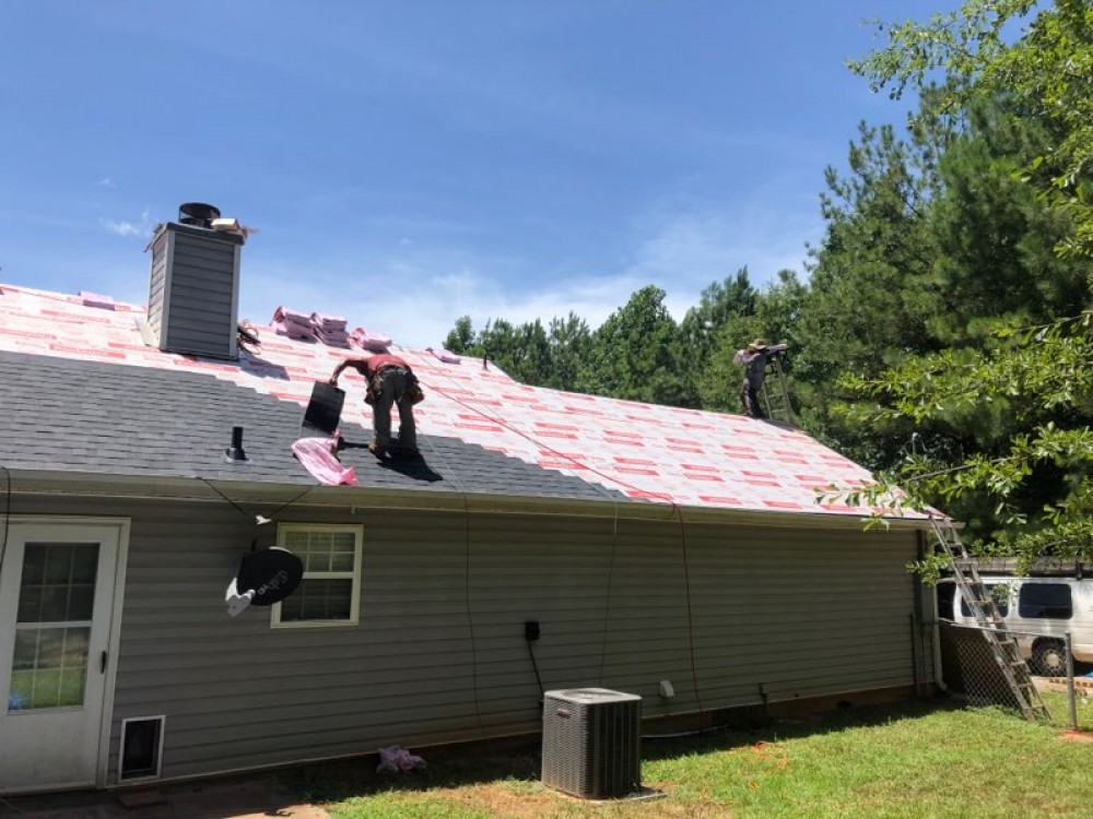 Photo By Eagle Watch Roofing, Inc.. 