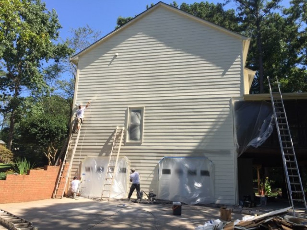 Photo By Eagle Watch Roofing, Inc.. 
