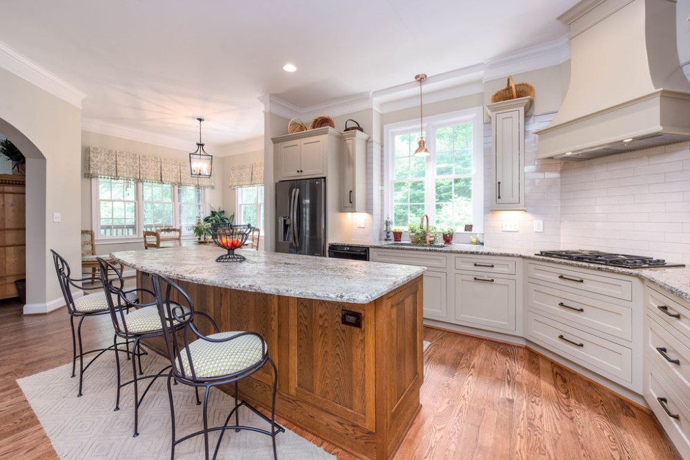 Photo By GreatHouse Atlanta. 140sf Kitchen Remodel