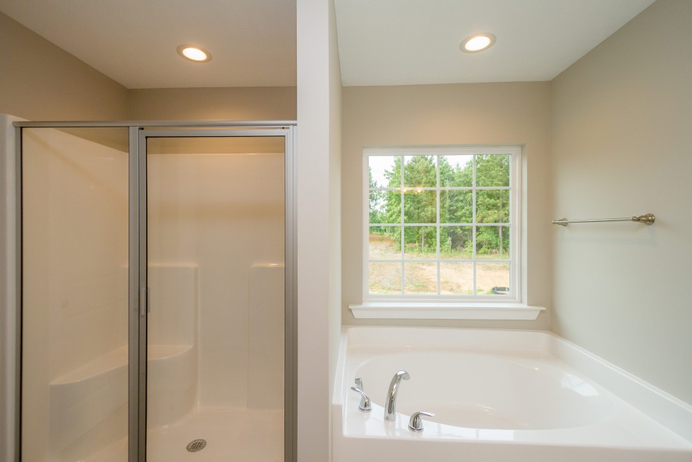 Photo By Ivey Residential. 