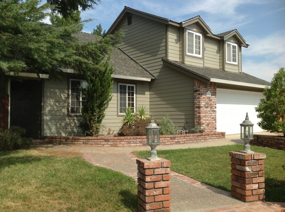 Photo By Hall's Window Center. James Hardie Siding Images