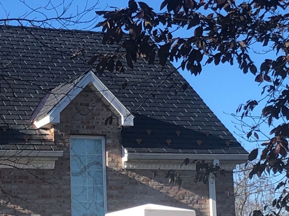 Photo By Skywalker Roofing. 