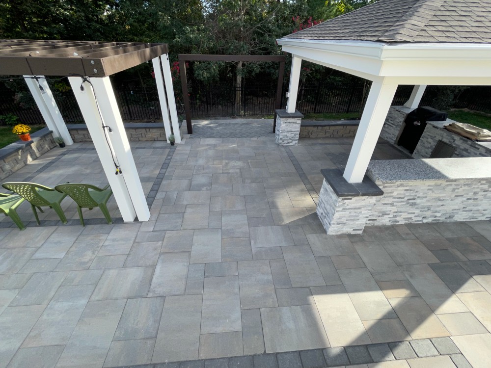 Photo By Majesty Homes Inc. General Contractor. 