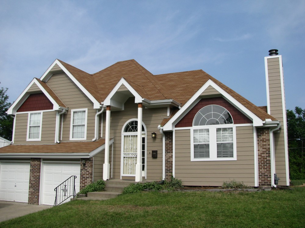 Photo By Distinctive Home Exteriors. 