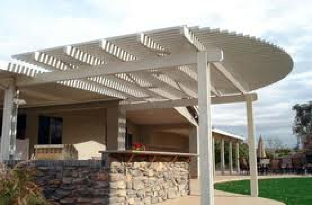 Photo By Royal Covers. Royal Covers