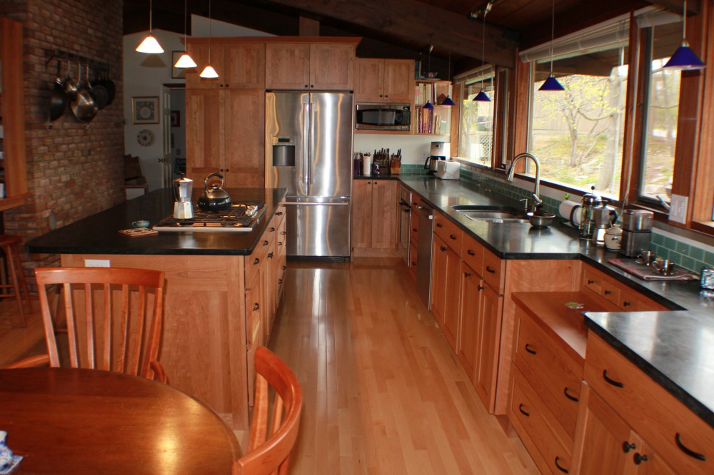 Photo By Lewis Creek Company. Lewis Creek Builders