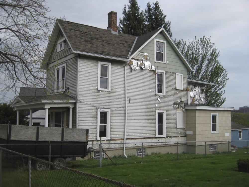 Photo By Meadowlark Design+Build. An Old Victorian Goes LEED Platinum