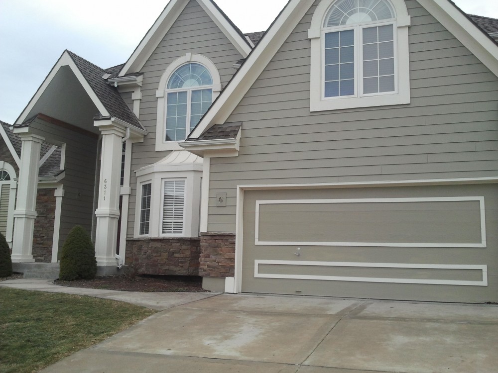 Photo By Diamond Contracting, INC. James Hardie Siding