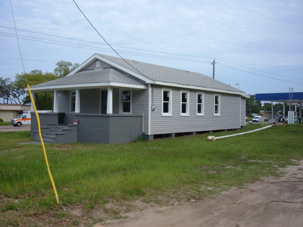 Photo By Siding Industries. 