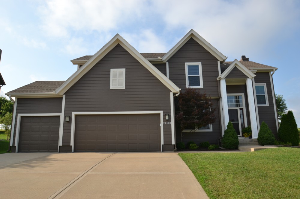 Photo By Johnson County Siding & Window Co.. Fiber Cement Siding Installation In Kansas City By Johnson County Siding & Window Co., Inc.