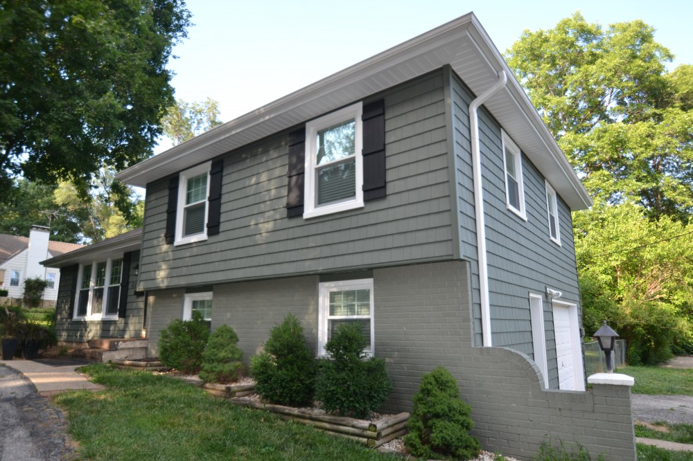 Photo By Johnson County Siding & Window Co.. Vinyl Siding Installation In Kansas City By Johnson County Siding & Window Co., Inc.