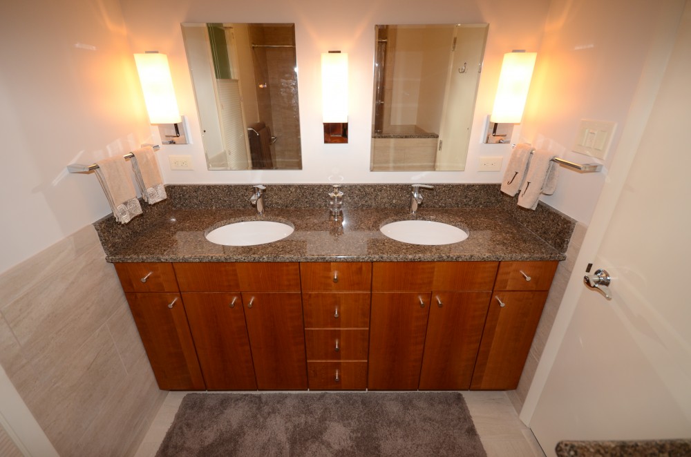 Photo By Distinctive Remodeling. 