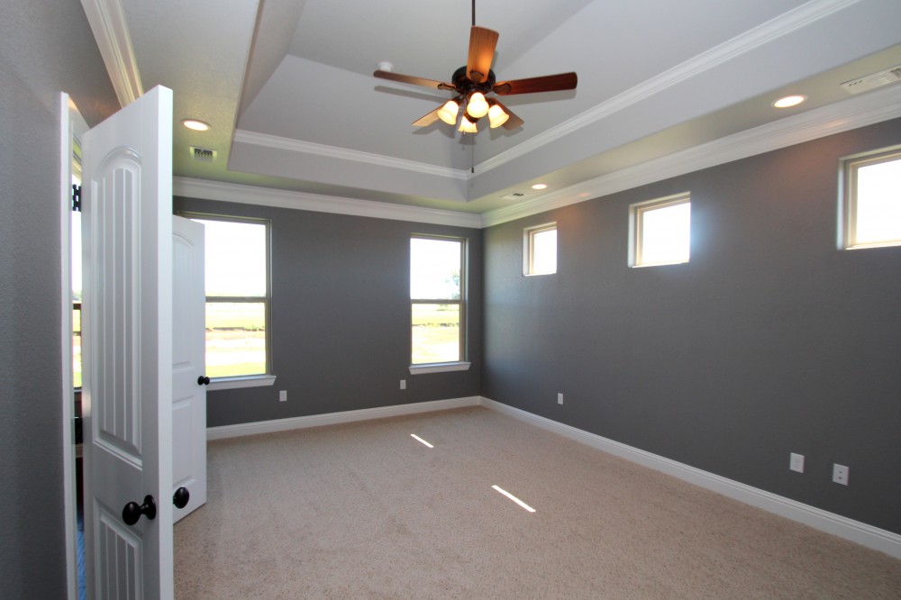 Photo By Couto Homes. 