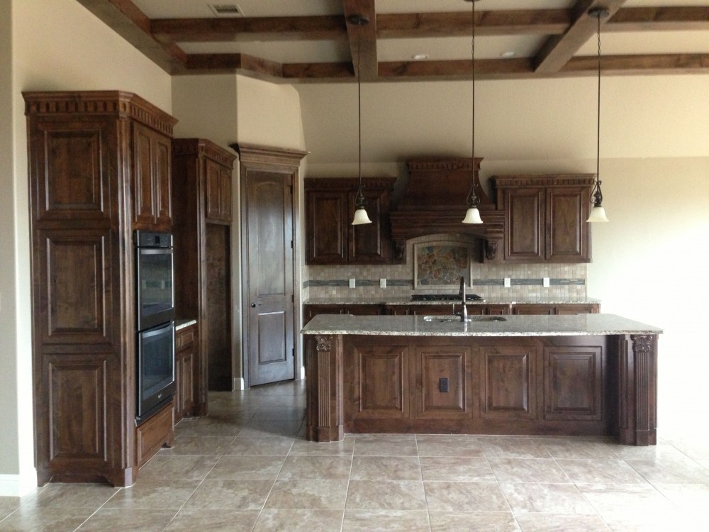 Photo By Couto Homes. 
