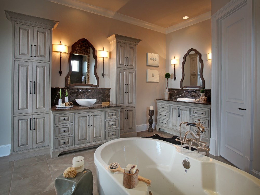 Photo By Splash Kitchens & Baths LLC. Our Projects