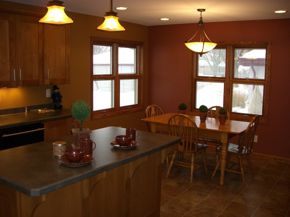 Photo By Renovations Group, Inc.. Espinosa Kitchen Remodel, Wauwatosa WI