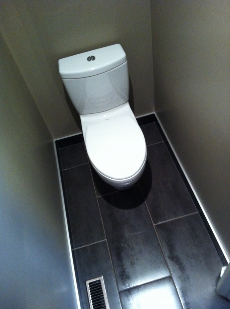 Photo By Interiors With Elegance. 