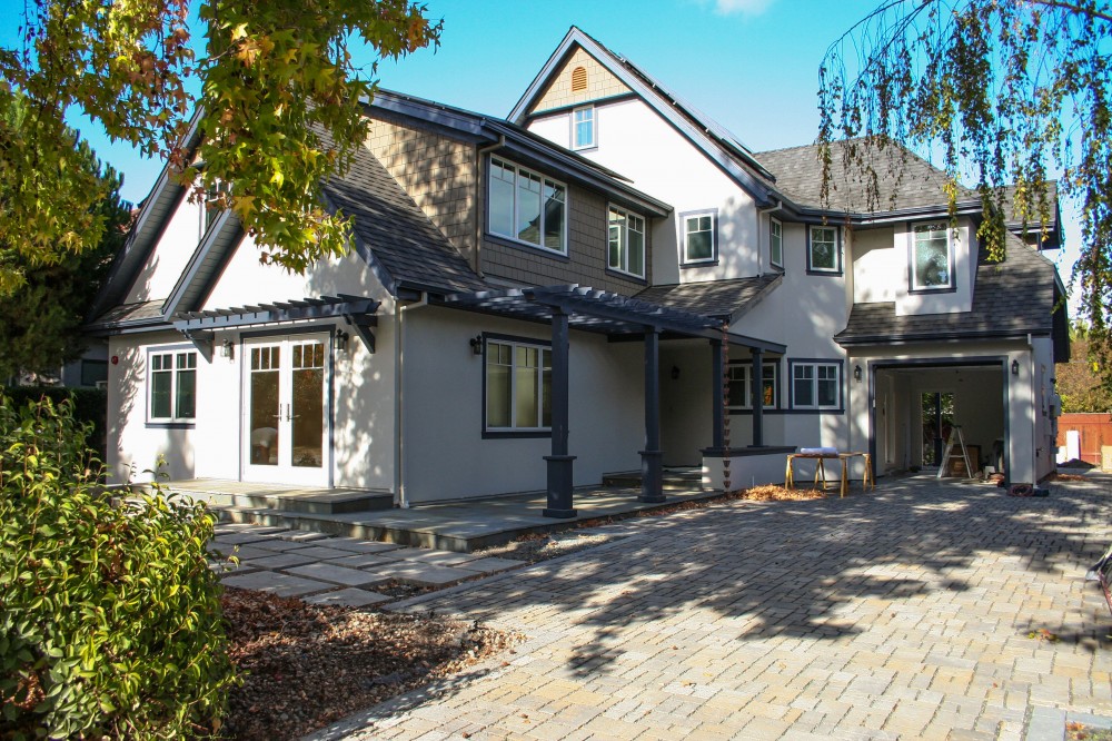 Photo By Chris Donatelli Builders. Transitional New Home