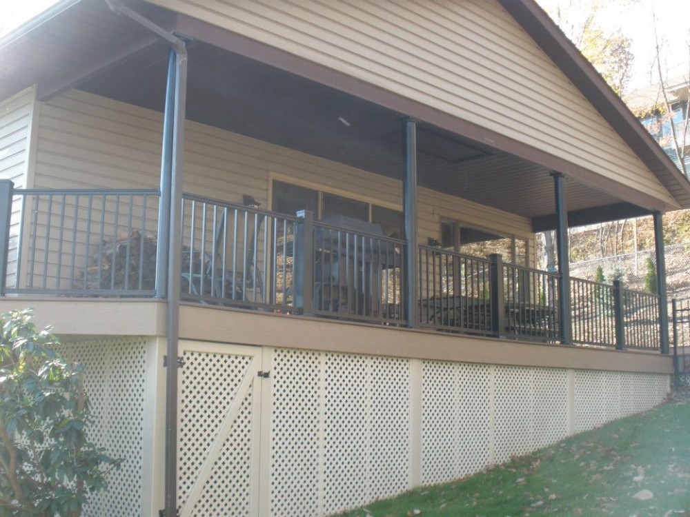 Photo By Keystone Vinyl Construction. Keystone Vinyl Construction Pennslyvania Decks Porches