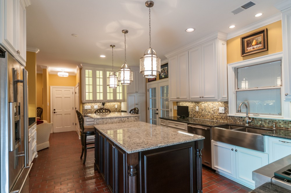 Photo By The Dave Moore Companies. East Memphis Kitchen