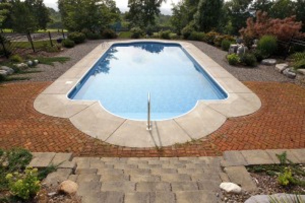 Photo By Merodynamic Pools Inc.. 