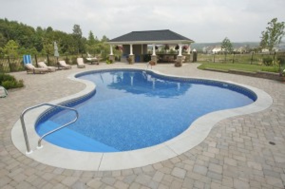 Photo By Merodynamic Pools Inc.. 