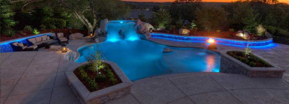 Photo By Premier Pools & Spas Of Houston. Premier Pools And Spa--Houston