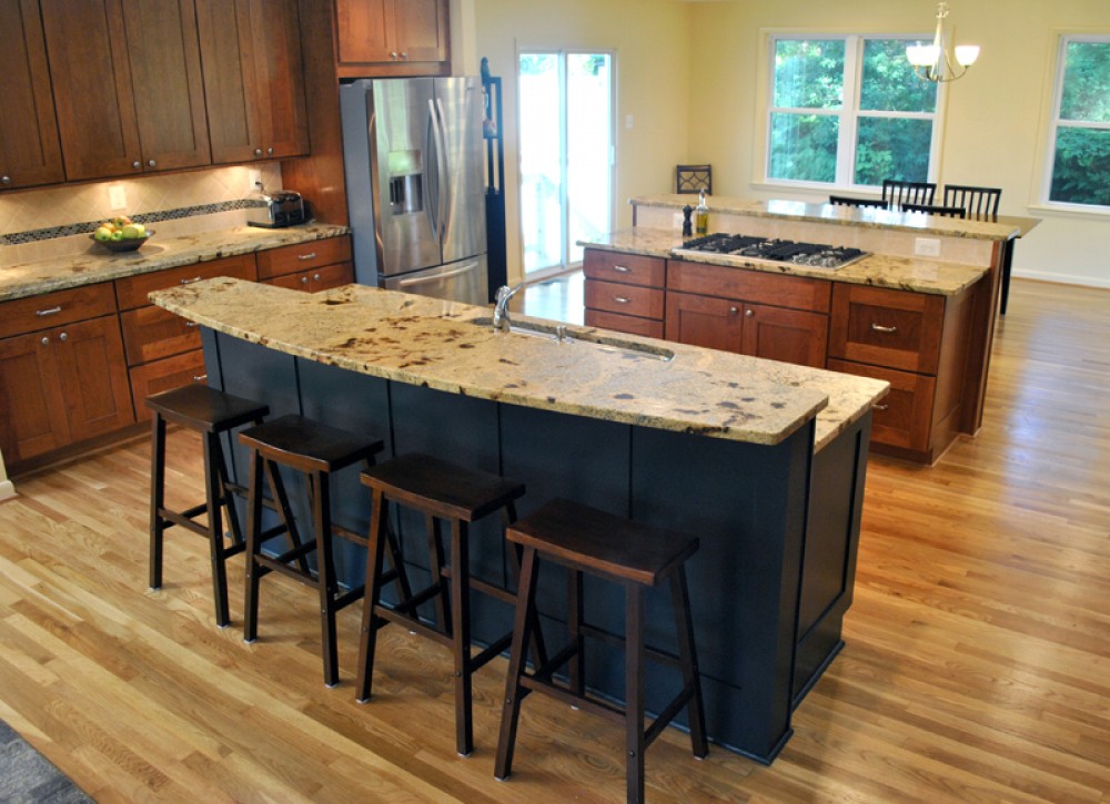 Photo By Lensis Builders Inc. 