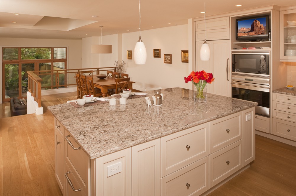 Photo By Teknika Kitchens And Baths. Urban Escape