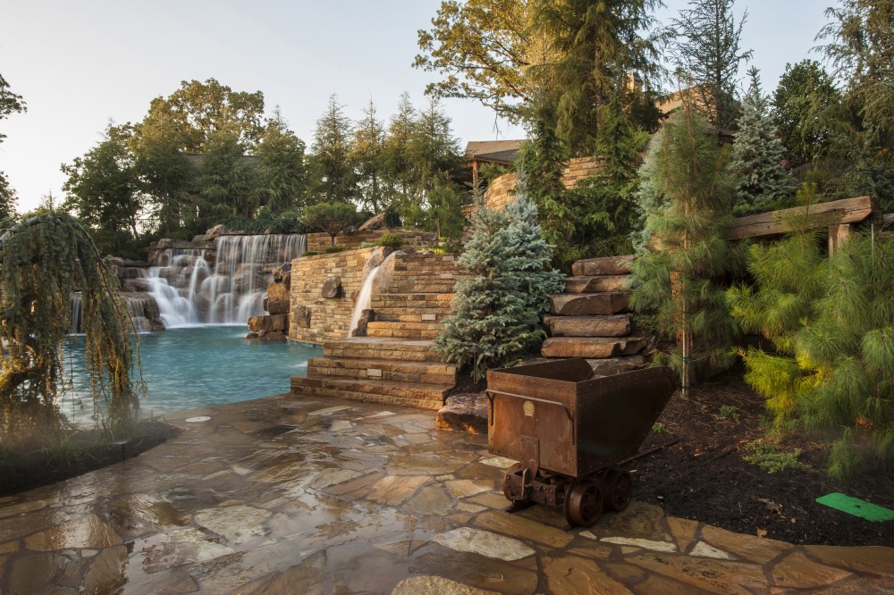 Photo By Caviness Landscape Design, Inc.. Caviness