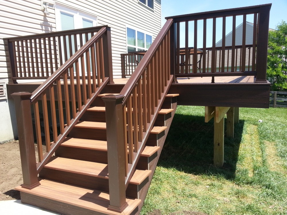 Photo By Holmes Custom Renovations LLC. 