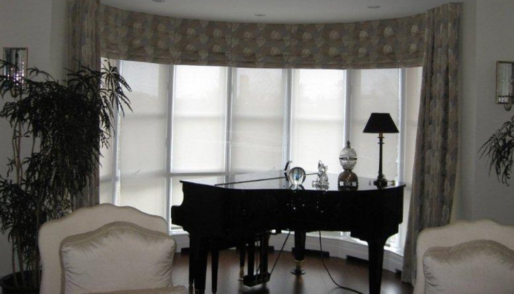 Photo By Nicole Draperies. Living Room