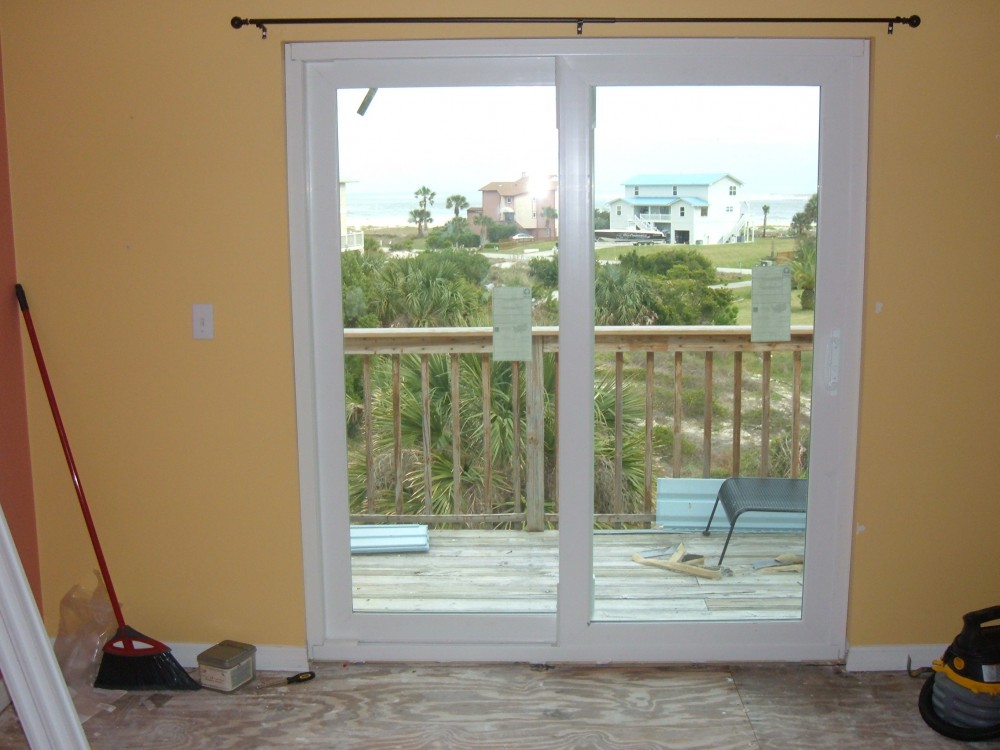 Photo By Siding Industries. SIMONTON IMPACT PATIO DOOR