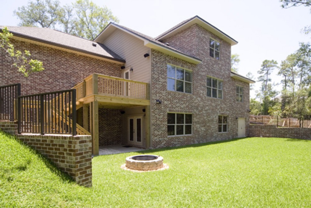 Photo By Randy Wise Homes, Inc.. Walkout Basement Home