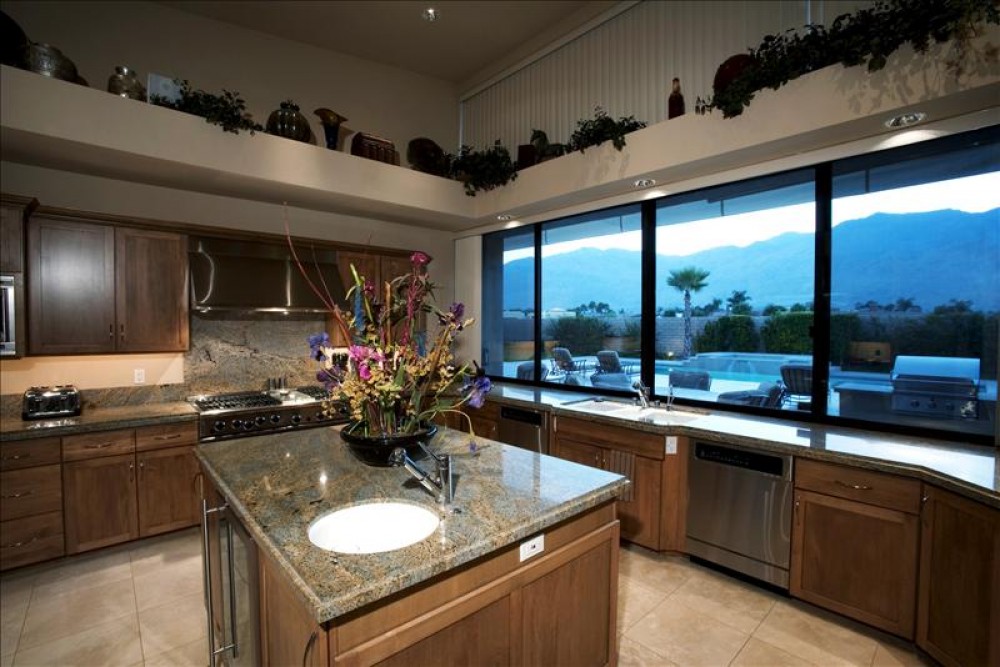 Photo By TopMaster, Inc.. 