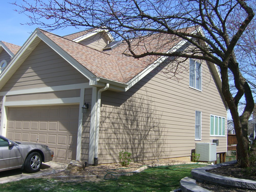 Photo By The Siding Company. Gibbs Residence