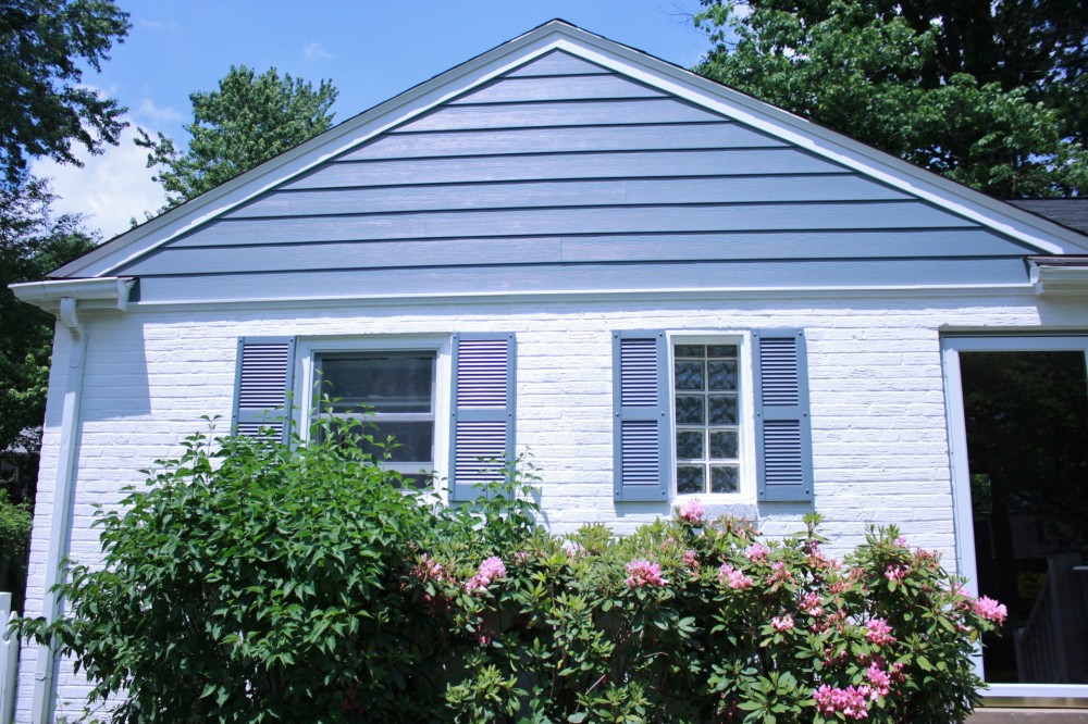 Photo By Custom Concepts Construction. James Hardie Lap Siding Boothbay Blue