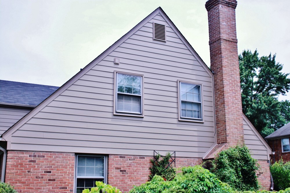 Photo By Custom Concepts Construction. James Hardie Lap Siding Khaki Brown