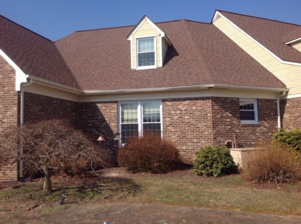 Photo By Custom Concepts Construction. James Hardie Shingle And Lap Siding Mountain Sage & Khaki Brown