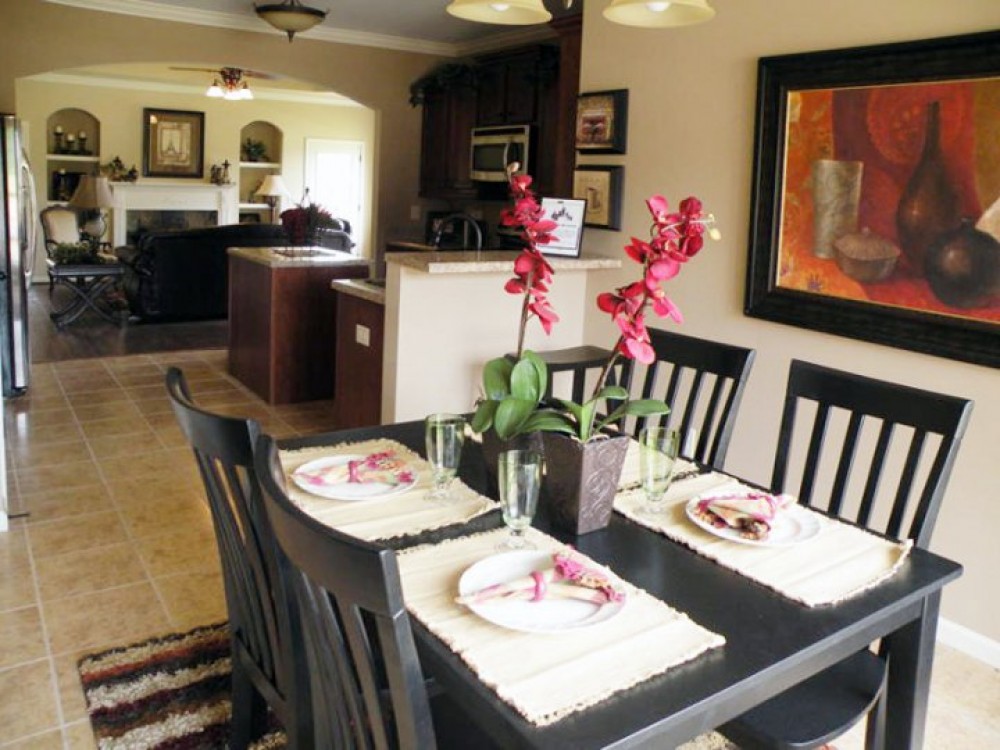 Photo By Harris Doyle Homes. Alden Glen