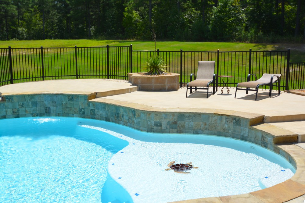Photo By Parrot Bay Pools. Miller Project