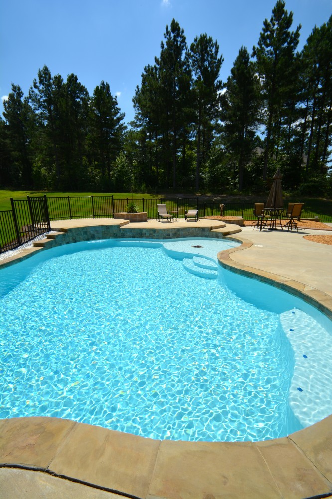 Photo By Parrot Bay Pools. Miller Project