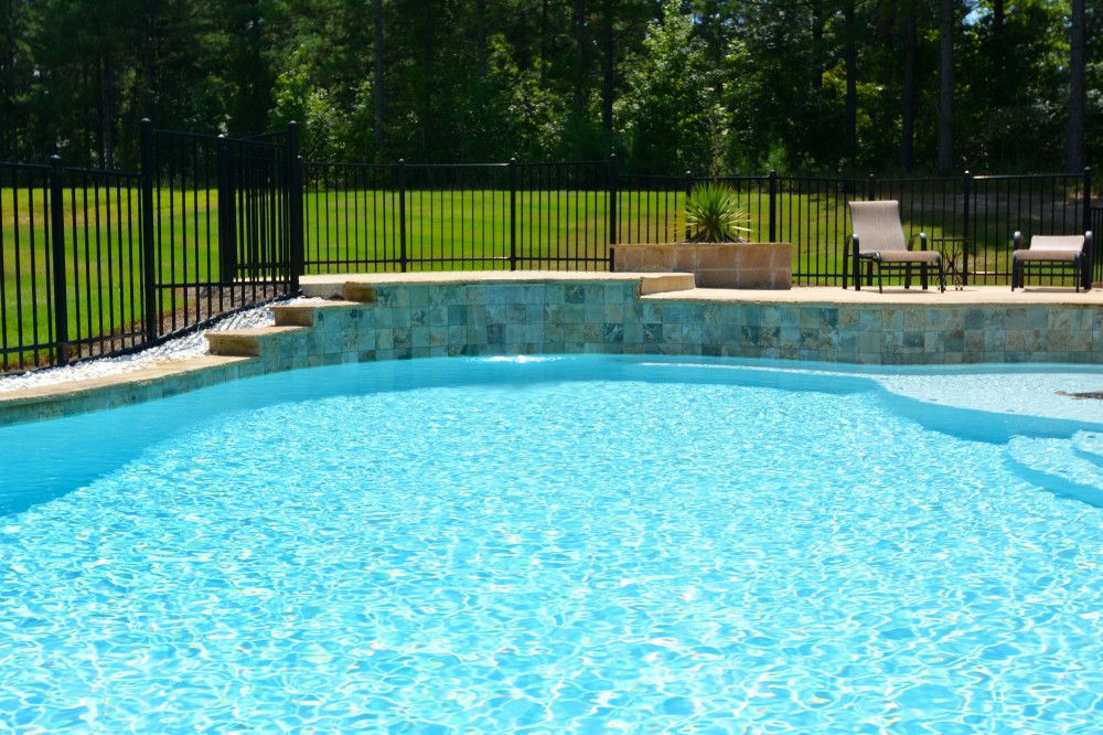 Photo By Parrot Bay Pools. Miller Project