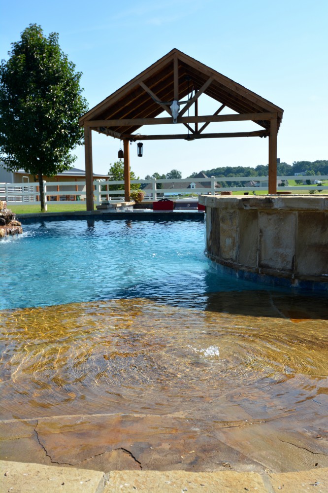 Photo By Parrot Bay Pools. Moore Project
