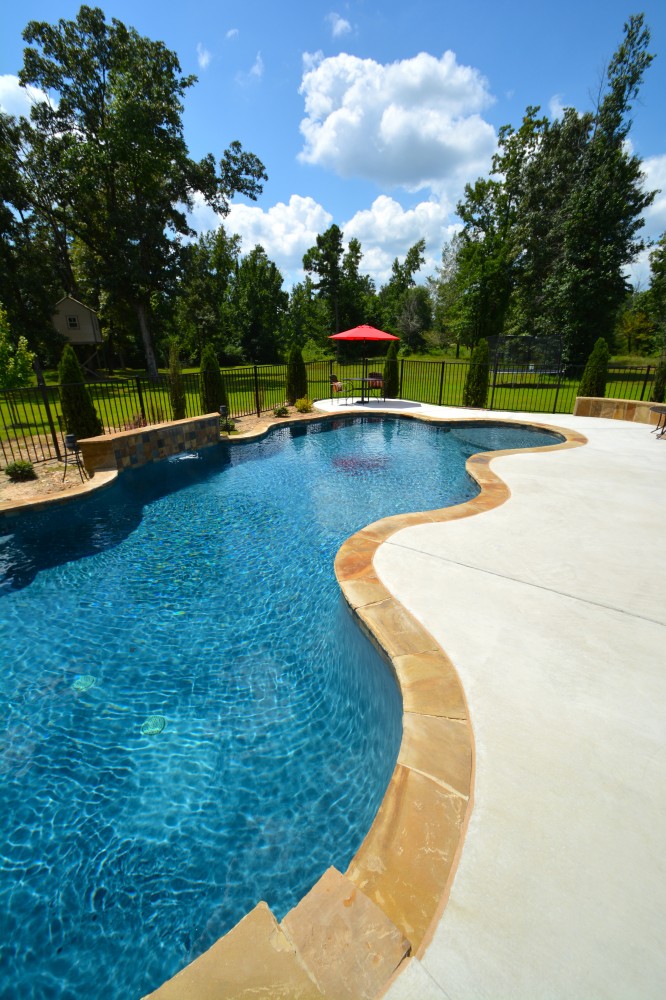 Photo By Parrot Bay Pools. 