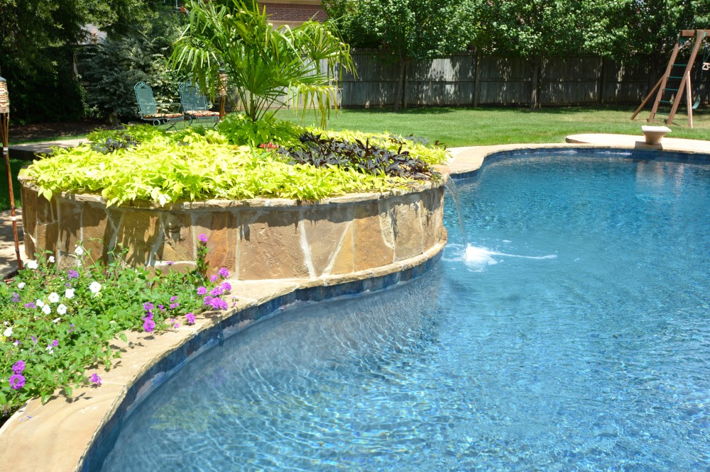 Photo By Parrot Bay Pools. Speer Project
