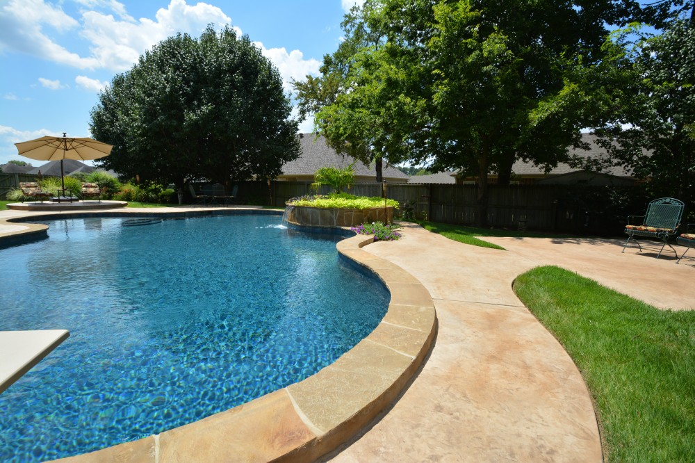 Photo By Parrot Bay Pools. Speer Project