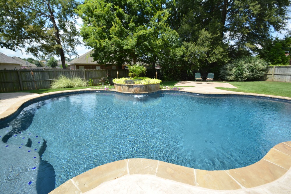 Photo By Parrot Bay Pools. Speer Project