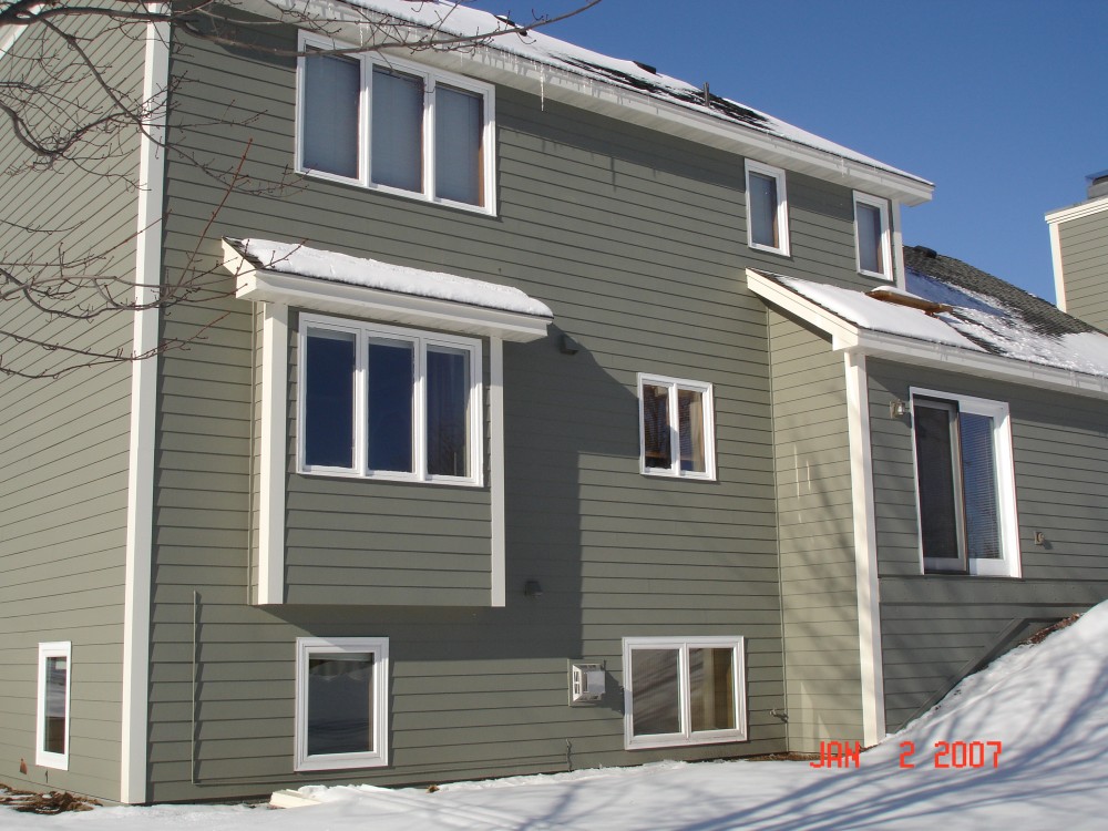 Photo By Craftsman's Choice. James Hardie Siding